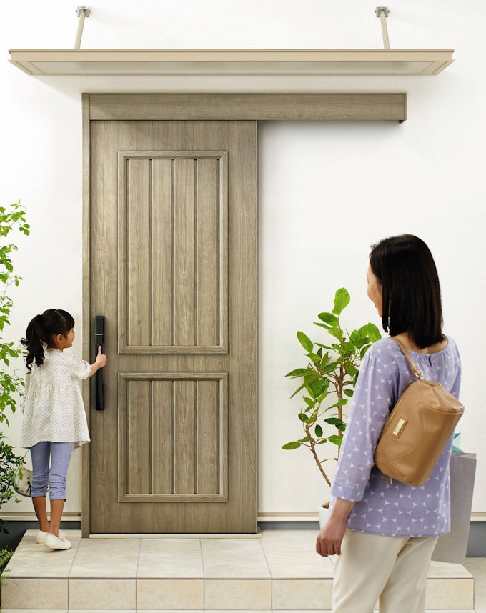 Ykkap 人気色選べる玄関引き戸 非接触錠対応 日本経済新聞