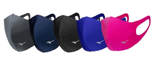 伸縮性のある水着素材を使う