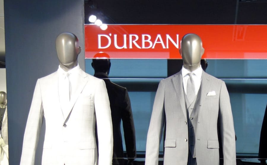 レナウン 上場実質57年の歴史に幕 15日終値は4円 日本経済新聞