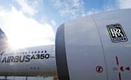 英ロールス・ロイス製のエンジンを搭載した航空機=ロイター 英ロールス・ロイス製のエンジンを搭載した航空機=ロイター