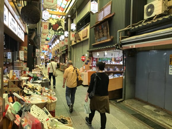 https://article-image-ix.nikkei.com/https%3A%2F%2Fimgix-proxy.n8s.jp%2FDSXMZO5954702025052020LKA001-PN1-3.jpg?auto=format%2Ccompress&ch=Width%2CDPR&fit=max&ixlib=java-1.2.0&s=ff36c2f032ad2992cde0c49d1525851b https://article-image-ix.nikkei.com/https%3A%2F%2Fimgix-proxy.n8s.jp%2FDSXMZO5954702025052020LKA001-PN1-3.jpg?auto=format%2Ccompress&ch=Width%2CDPR&fit=max&ixlib=java-1.2.0&s=ff36c2f032ad2992cde0c49d1525851b