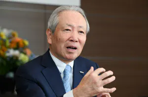 高崎秀雄 日東電工社長