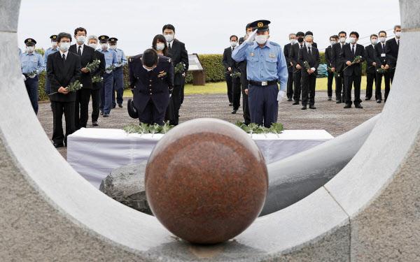 大火砕流29年 犠牲者悼む 雲仙 普賢岳 日本経済新聞 大火砕流29年 犠牲者悼む 雲仙 普賢岳 日本経済新聞