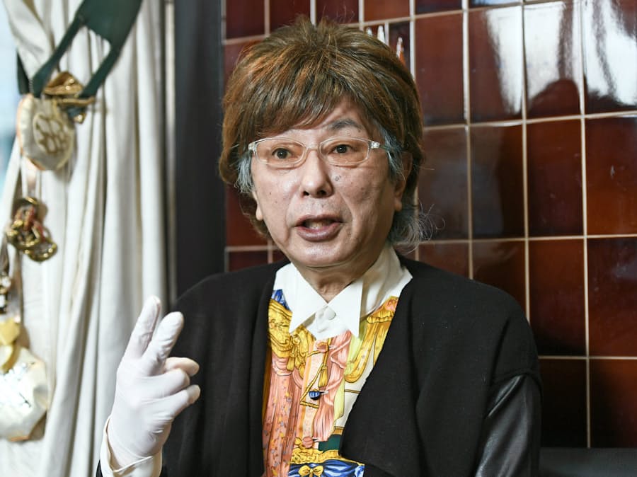 真木ひでとさん 歌手人生 体当たりで切り開く 日本経済新聞