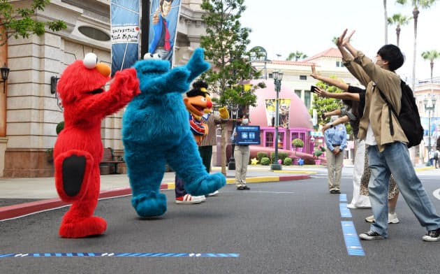 Usj 8日から営業再開 当初は大阪府民に限定 日本経済新聞