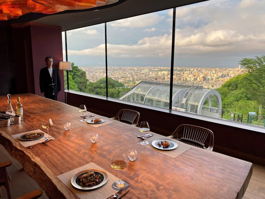 新型コロナ ジャンプ台横でフレンチを 札幌の五輪ミュージアム改装 日本経済新聞