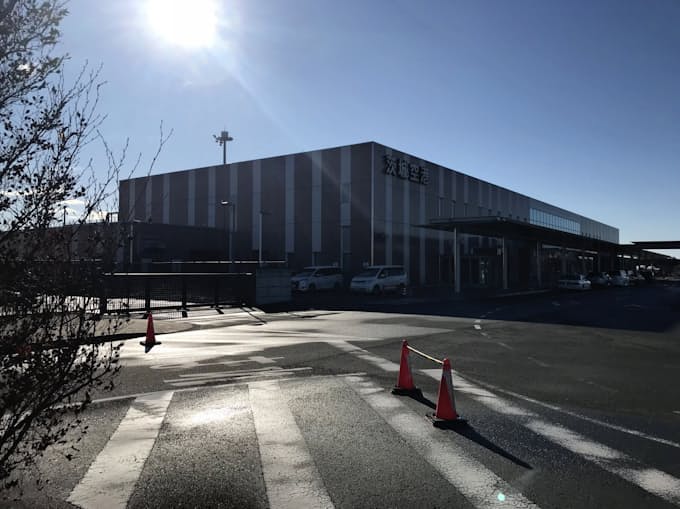 新型コロナ 茨城空港の国内線が再開 神戸 札幌 那覇 19日に 日本経済新聞