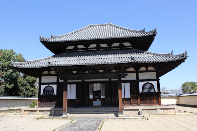 新型コロナ 東大寺の法華堂や戒壇堂 15日から拝観再開 日本経済新聞