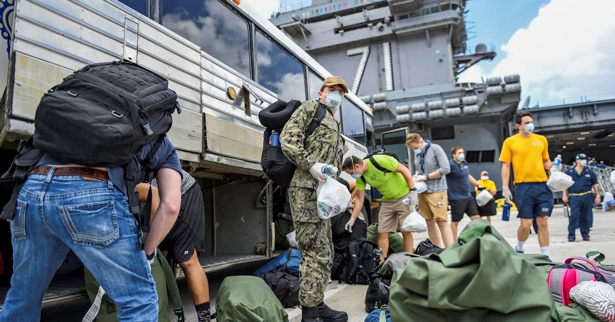 新型コロナ 感染拡大の米空母前艦長 復帰認めず 日本経済新聞 新型コロナ 感染拡大の米空母前艦長 復帰認めず 日本経済新聞