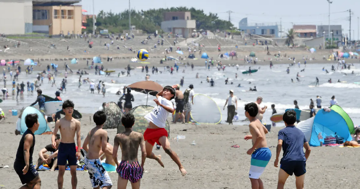 新型コロナ 湘南のビーチに都民の笑顔 移動自粛解除 初の週末 日本経済新聞 新型コロナ 湘南のビーチに都民の笑顔 移動自粛解除 初の週末 日本経済新聞