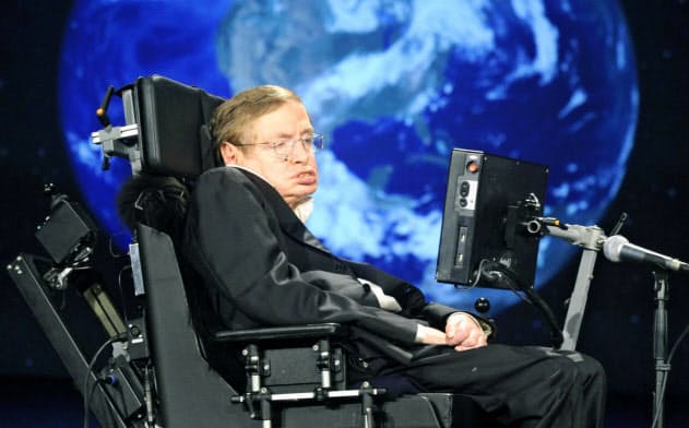 英宇宙物理学者スティーブン・ホーキング博士もALSの患者だった(2008年、米ワシントンでの講演)=UPI共同 英宇宙物理学者スティーブン・ホーキング博士もALSの患者だった(2008年、米ワシントンでの講演)=UPI共同