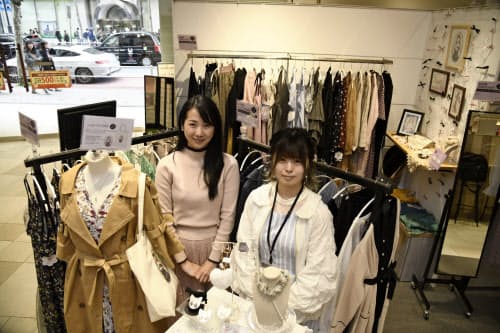 BASEは立ち上げ2年のブランドにも通り沿いの「一等地」を提供(東京・渋谷)