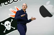 アップルはアプリ提供企業に対して収集する個人情報の申告を義務付ける(22日、カリフォルニア州)=AP アップルはアプリ提供企業に対して収集する個人情報の申告を義務付ける(22日、カリフォルニア州)=AP