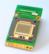 高出力な産業用レーザー装置向けに、強い光への耐久性を高めた光関連部品を開発 高出力な産業用レーザー装置向けに、強い光への耐久性を高めた光関連部品を開発