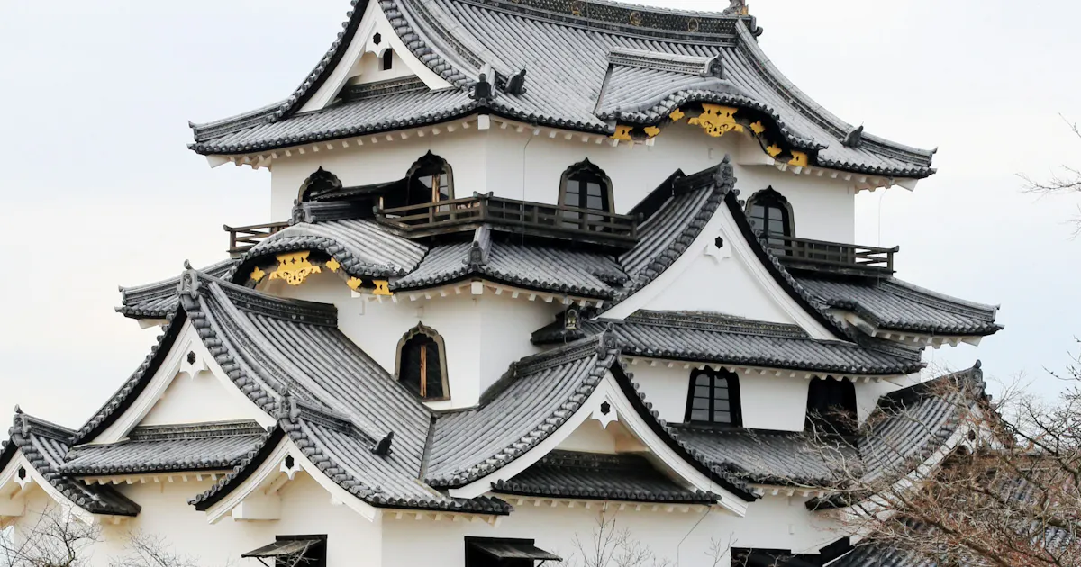 彦根城 世界遺産 30年の悲願 江戸期統治の特徴示す 日本経済新聞 彦根城 世界遺産 30年の悲願 江戸期統治の特徴示す 日本経済新聞