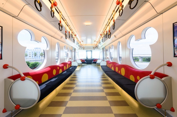 ディズニーリゾートラインの新型車両 運行開始 日本経済新聞