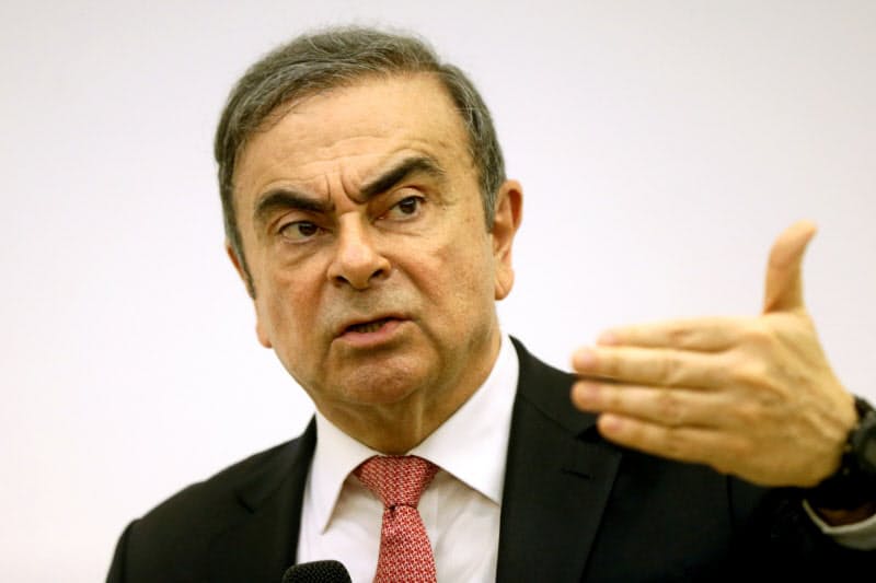 1月、レバノンで記者会見するゴーン元会長=ロイター 1月、レバノンで記者会見するゴーン元会長=ロイター