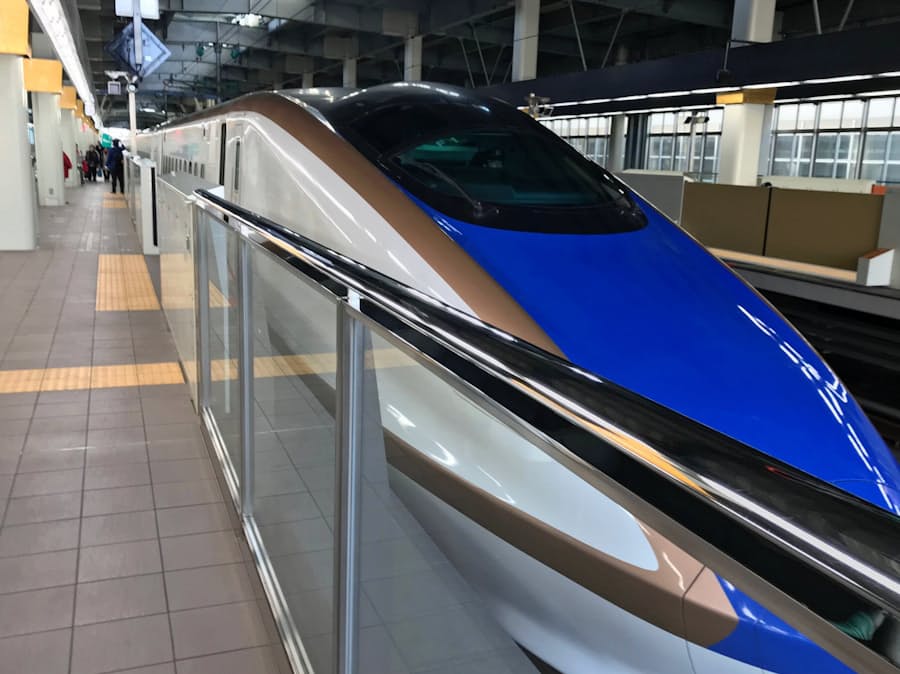 北陸新幹線の切符が最大半額に ネットで早期購入 日本経済新聞