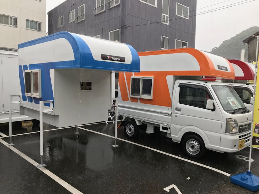 軽トラのキャンピングカー シェルター 着脱可能 日本経済新聞