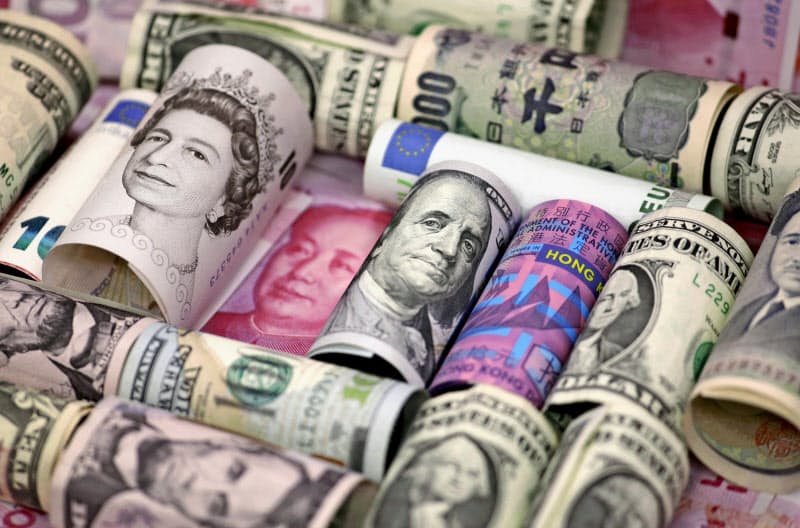 米国の香港自治法は中国の金融機関のドル取引を停止させることも可能になる=ロイター 米国の香港自治法は中国の金融機関のドル取引を停止させることも可能になる=ロイター
