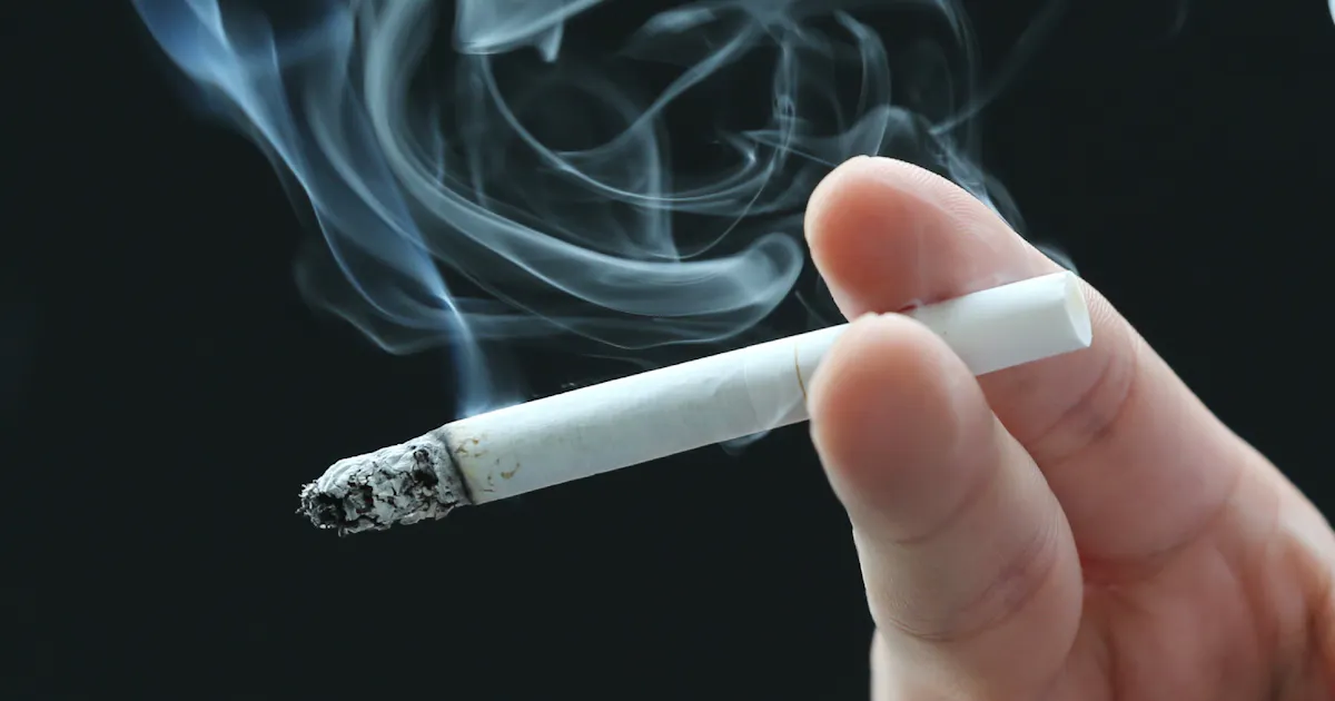 たばこ吸う男性 30 切る 代男女の減少幅最大 日本経済新聞 たばこ吸う男性 30 切る 代男女の減少幅最大 日本経済新聞