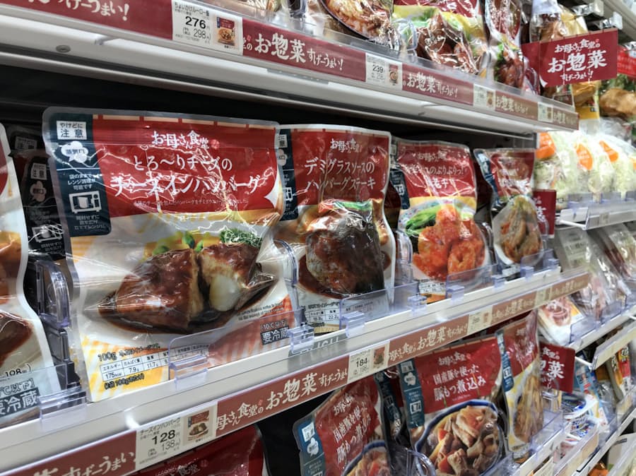 ファミマ 値札に商品画像で陳列効率化 コンビニ初 日本経済新聞