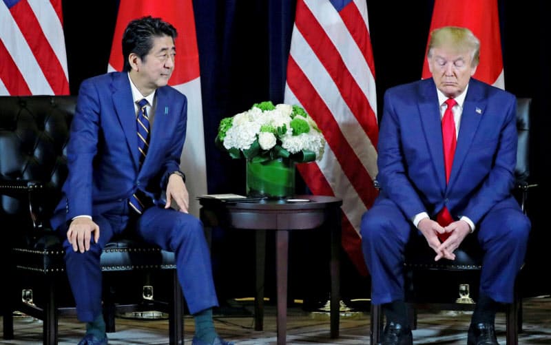 新型コロナ危機で各国首脳の支持率が上がっているなか、安倍首相とトランプ大統領は低迷している=ロイター 新型コロナ危機で各国首脳の支持率が上がっているなか、安倍首相とトランプ大統領は低迷している=ロイター