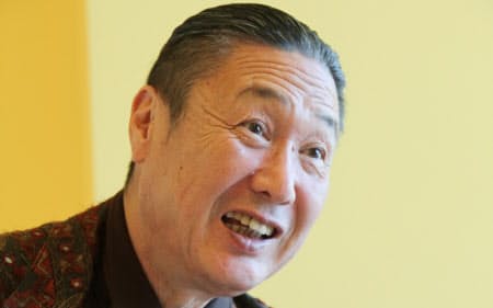 ファッションデザイナーの山本寛斎さん(2010年)