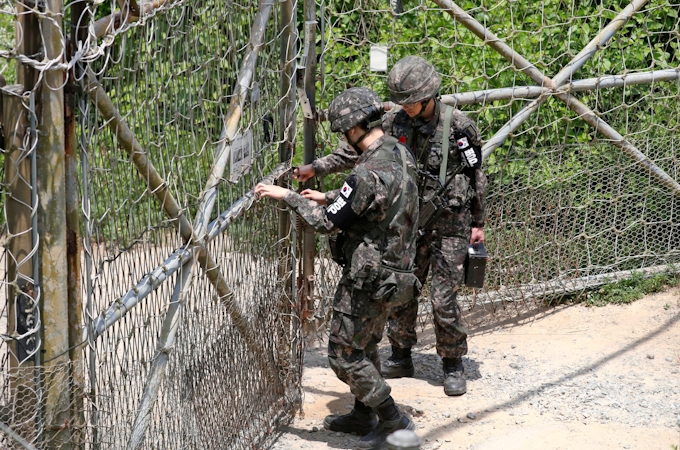 新型コロナ 脱北者 泳いで再び北朝鮮入り 新型コロナ報道で韓国軍 日本経済新聞