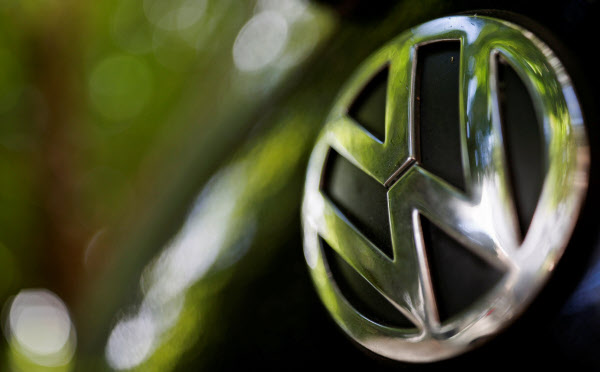 独vwの燃費不正 米顧客に和解金1兆円超 日本経済新聞