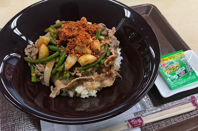 すき家 にんにく牛丼とブレスケアのセット 日本経済新聞