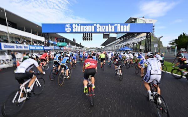 昨年夏に三重県鈴鹿市で開かれたシマノ主催のレース「鈴鹿ロード」。今年は中止となった