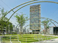 三井不動産のホテル「sequence | MIYASHITA PARK」。ロビーは宮下公園とつながっている 三井不動産のホテル「sequence | MIYASHITA PARK」。ロビーは宮下公園とつながっている