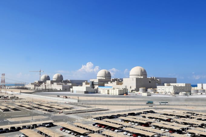 Uae 初の原発が稼働 脱石油の改革に期待 日本経済新聞