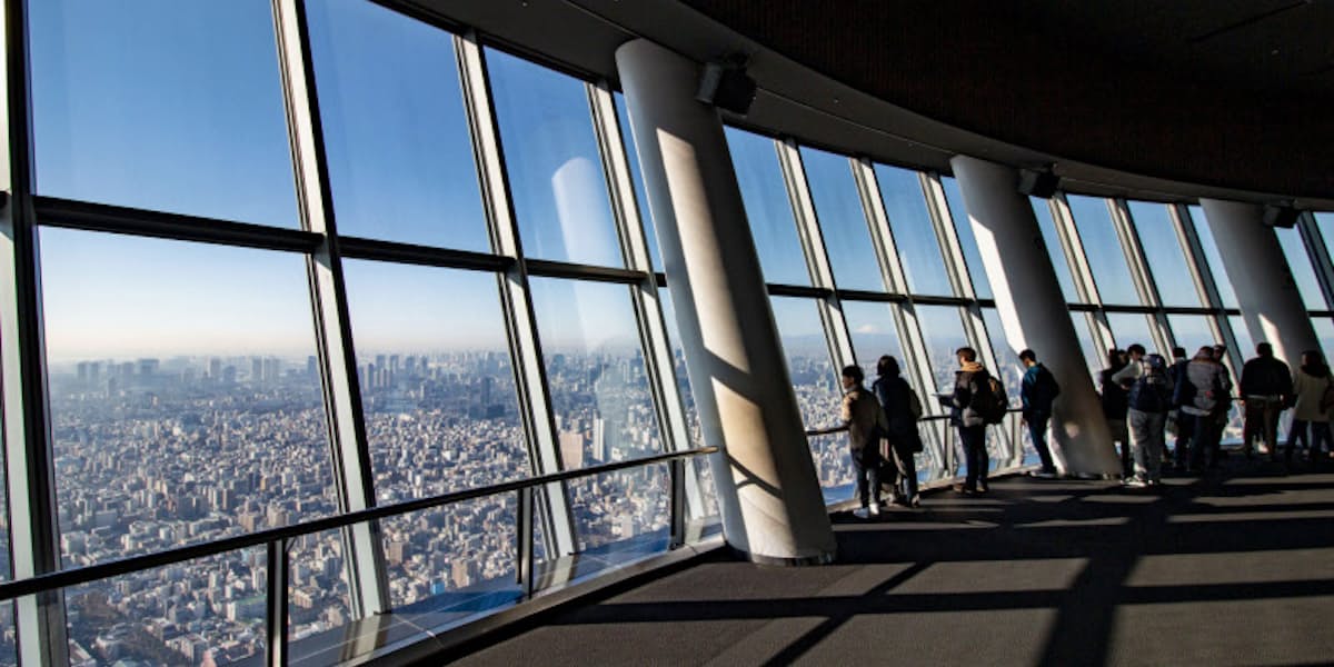 東京スカイツリー 都民対象に当日券半額に 7日から 日本経済新聞