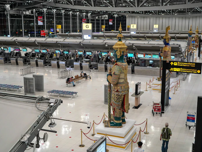 新型コロナ タイの首都空港拡張 22年に延期 旅客需要減少で 日本経済新聞