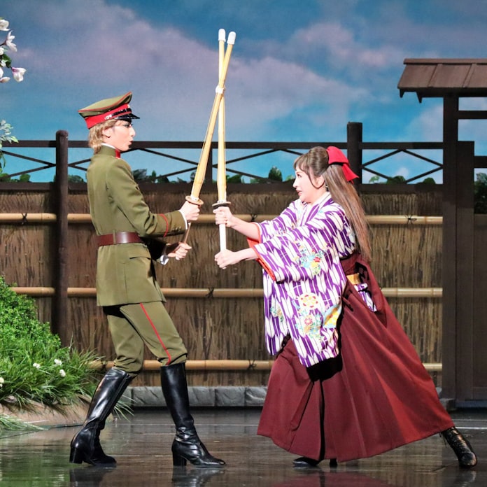 宝塚 はいからさん 舞台 人物描写の厚み増す 日本経済新聞 宝塚 はいからさん 舞台 人物描写の厚み増す 日本経済新聞