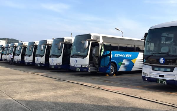 コロナ禍で運行が減ったバス乗務員の雇用維持に向けて神姫観光は副業容認に踏み切った