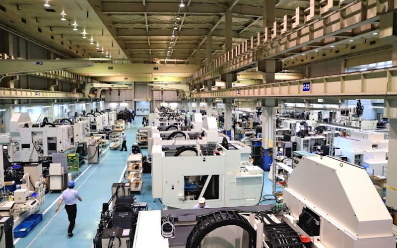 工作機械の受注は中国が支える一方、国内・欧米の回復は遅れている 工作機械の受注は中国が支える一方、国内・欧米の回復は遅れている