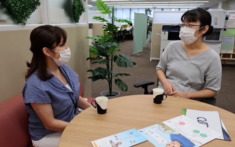 大阪信用金庫のシェアオフィスでは経営者同士の交流から生まれる仕事も出てきた(堺市) 大阪信用金庫のシェアオフィスでは経営者同士の交流から生まれる仕事も出てきた(堺市)