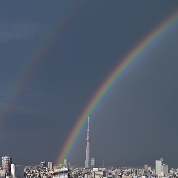スカイツリーに落雷 続く猛暑 局地的に雨 日本経済新聞 スカイツリーに落雷 続く猛暑 局地的に雨 日本経済新聞
