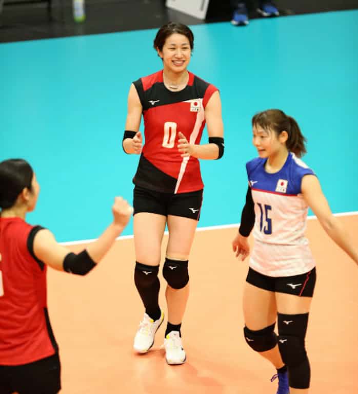 女子バレー長岡 成長を大事に 大ケガから代表復帰 日本経済新聞