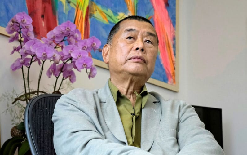 黎智英氏は中国当局から宿敵とみなされてきた(5月、取材を受ける同氏)=ロイター 黎智英氏は中国当局から宿敵とみなされてきた(5月、取材を受ける同氏)=ロイター