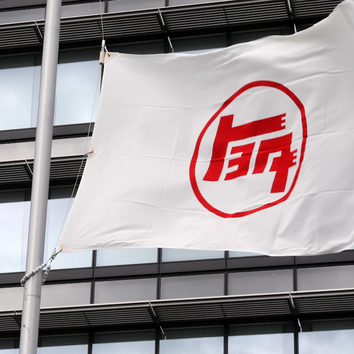 トヨタ、一律の定昇廃止を決定 労組が受け入れ: 日本経済新聞