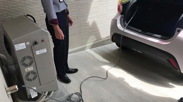 トヨタホーム Hv車を住宅電源に 30万円台で普及狙う 日本経済新聞 トヨタホーム Hv車を住宅電源に 30万円台で普及狙う 日本経済新聞