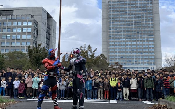 土屋アンナ のニュース一覧 日本経済新聞 土屋アンナ のニュース一覧 日本経済新聞