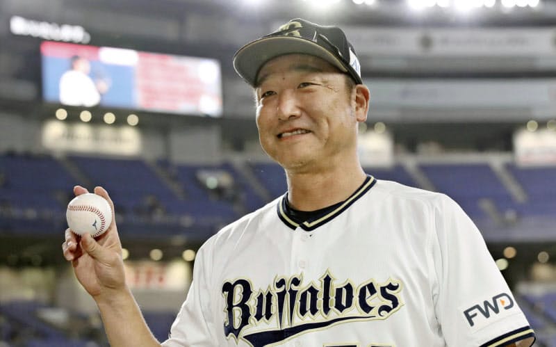21日から指揮を執るオリックスの中嶋監督代行。若い戦力を前面に押し出そうとしている=共同 21日から指揮を執るオリックスの中嶋監督代行。若い戦力を前面に押し出そうとしている=共同