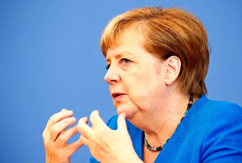 ドイツのメルケル首相は安倍首相の退陣を惜しんだ＝ロイター