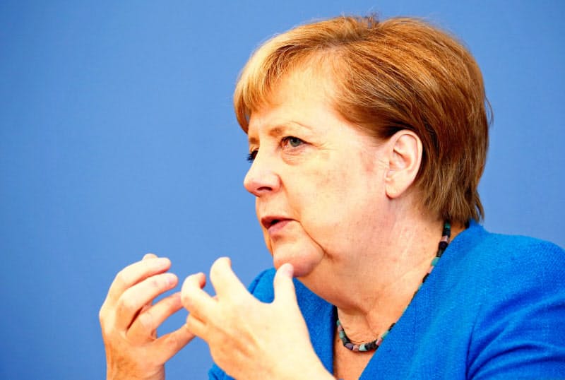 ドイツのメルケル首相は安倍首相の退陣を惜しんだ=ロイター ドイツのメルケル首相は安倍首相の退陣を惜しんだ=ロイター