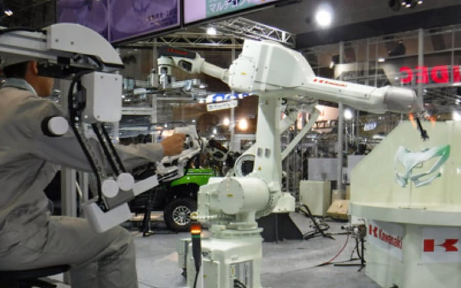 川崎重工 5gでロボット遠隔操作 兵庫の工場で実験 日本経済新聞